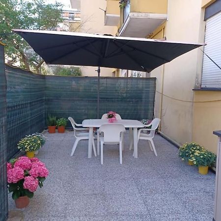 La Casa Di Lila - Appartamento Con Ingresso Indipendente E Spazio Esterno Rapallo Exterior photo